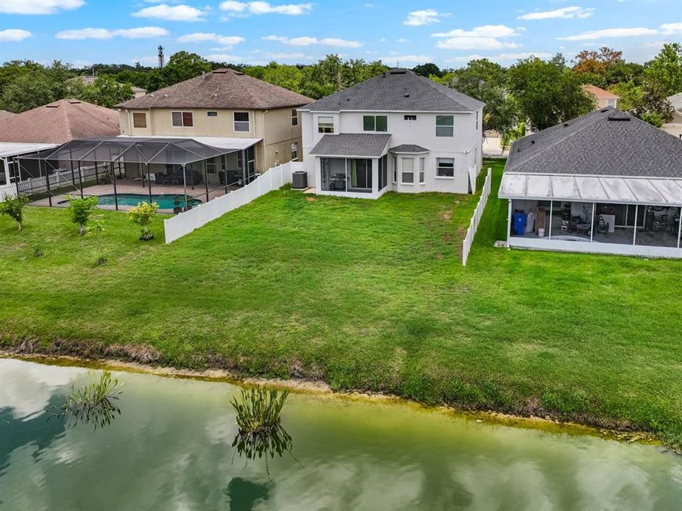 En Venta: $425,000 (4 camas, 2 baños, 2550 Pies cuadrados)