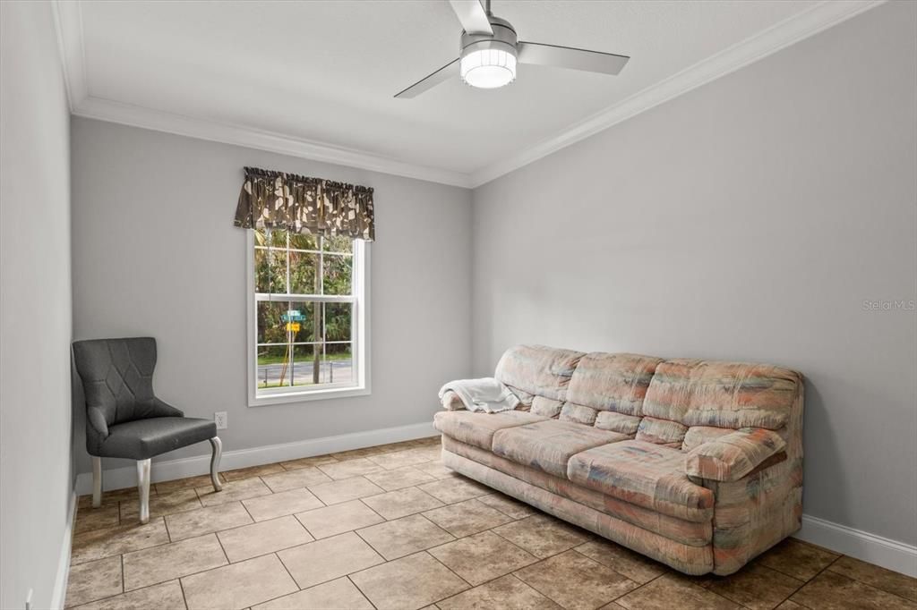 待售: $357,000 (3 贝兹, 2 浴室, 1800 平方英尺)