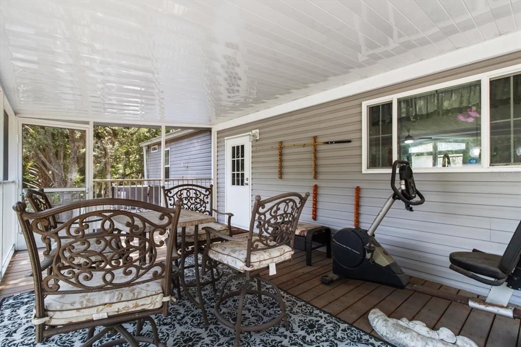 待售: $357,000 (3 贝兹, 2 浴室, 1800 平方英尺)