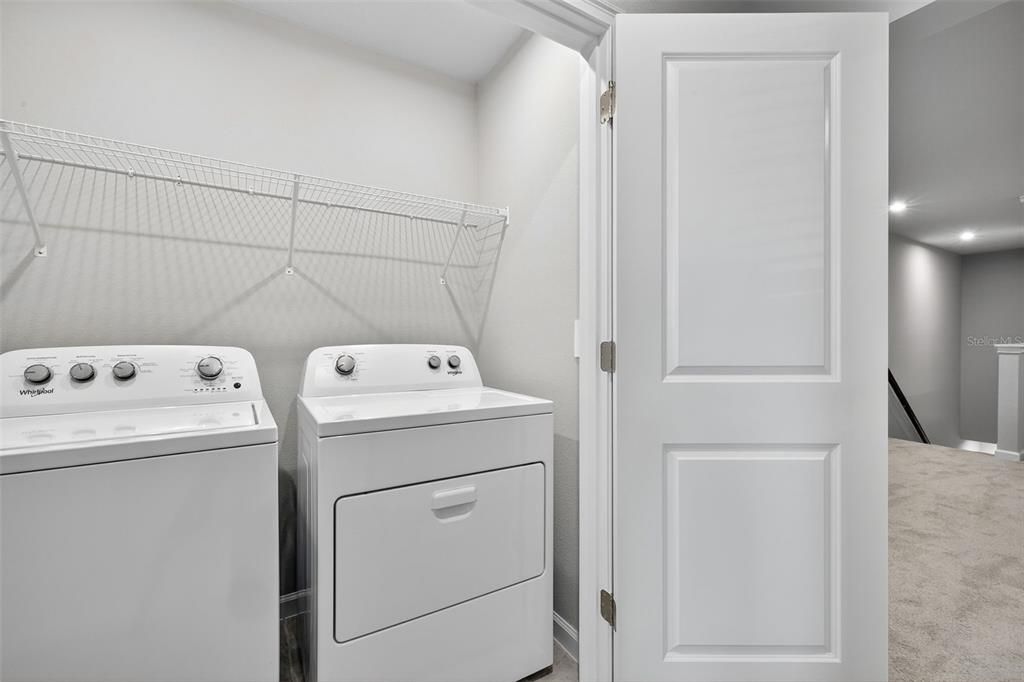 Под контрактом: $355,924 (3 спален, 2 ванн, 1667 Квадратных фут)