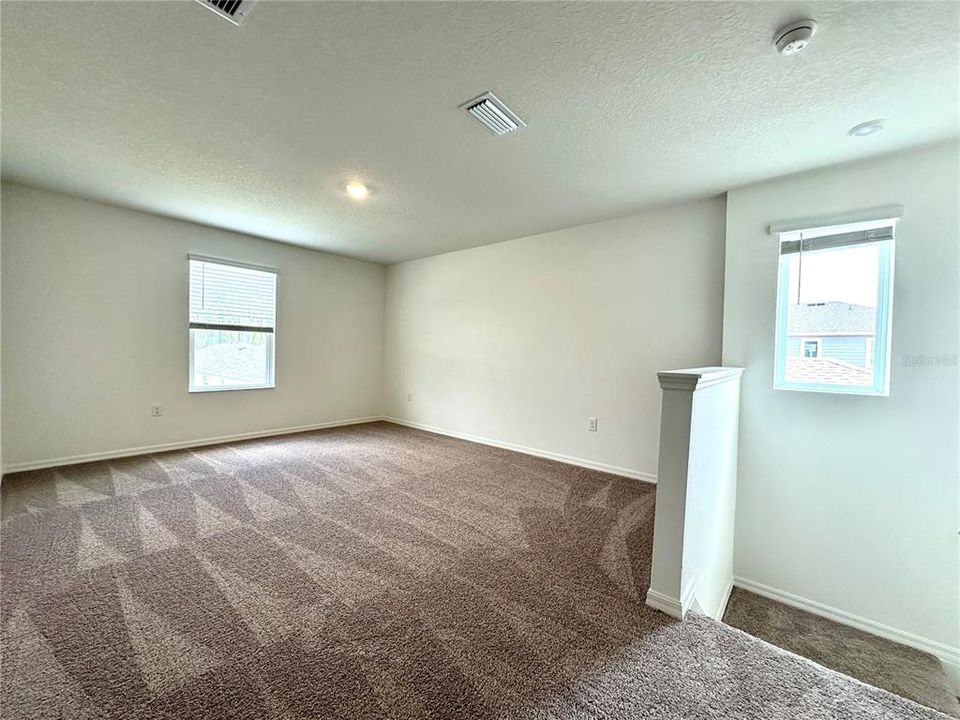 Active With Contract: $2,600 (4 beds, 3 baths, 2385 Square Feet)