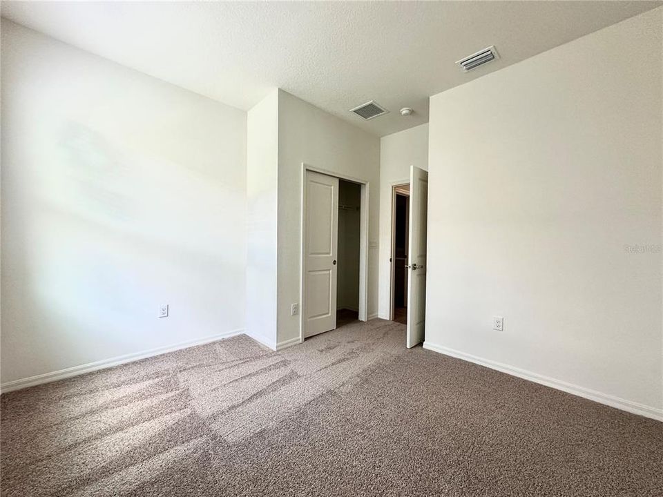 Active With Contract: $2,600 (4 beds, 3 baths, 2385 Square Feet)