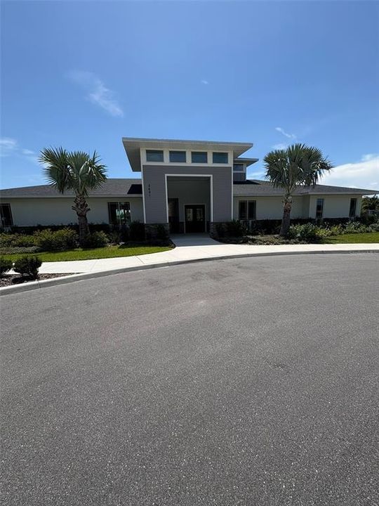 Active With Contract: $2,600 (4 beds, 3 baths, 2385 Square Feet)