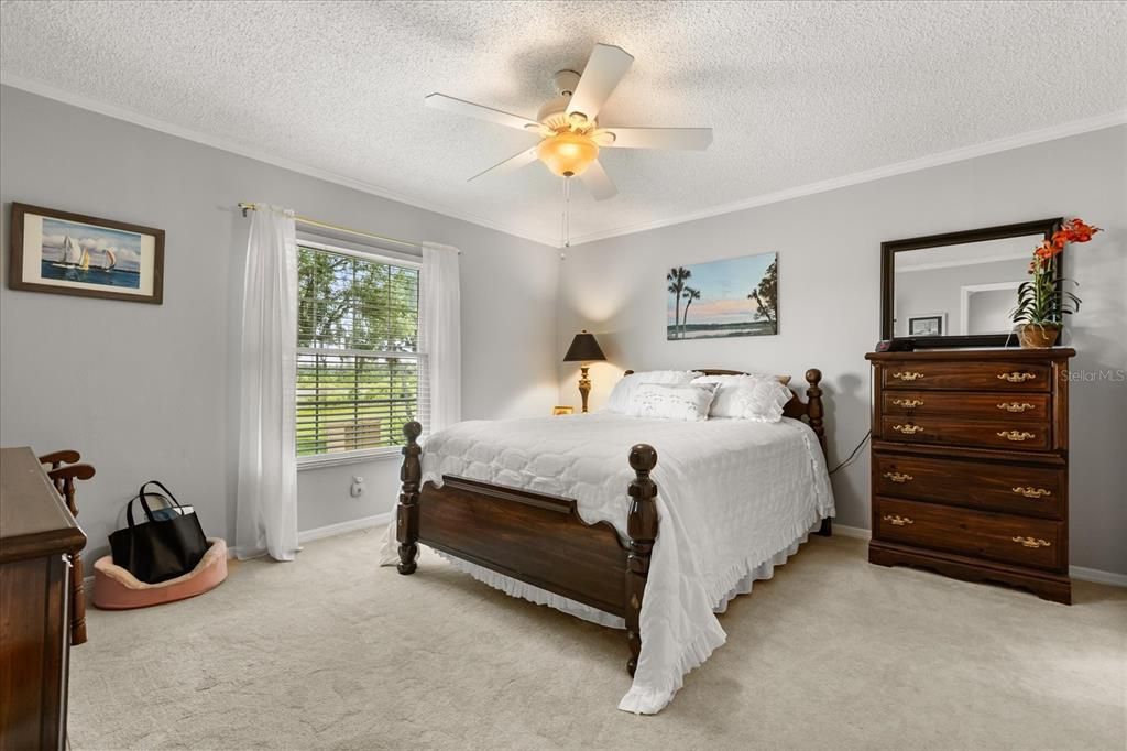 На продажу: $225,500 (2 спален, 2 ванн, 975 Квадратных фут)