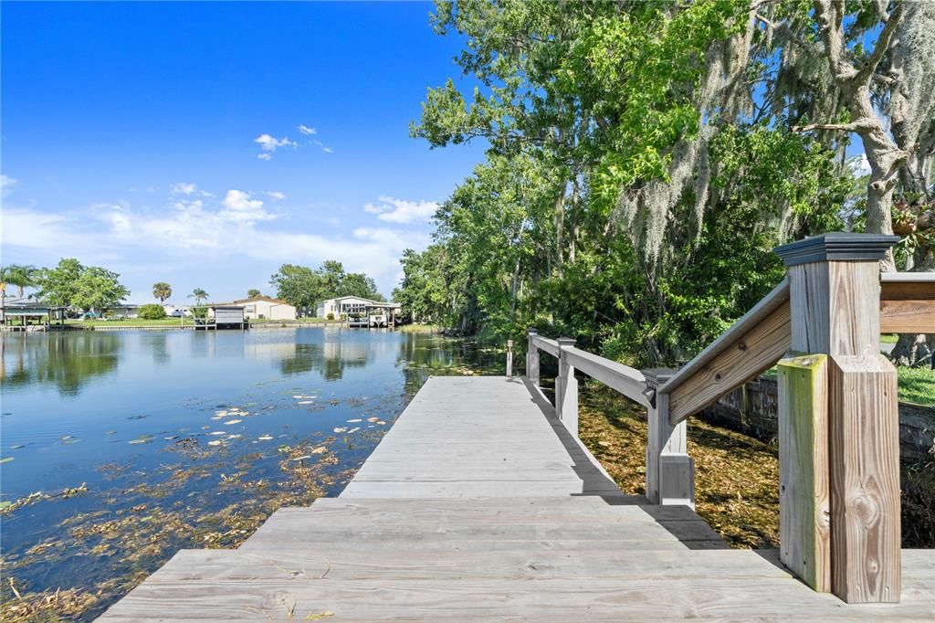 Activo con contrato: $324,900 (3 camas, 2 baños, 1296 Pies cuadrados)