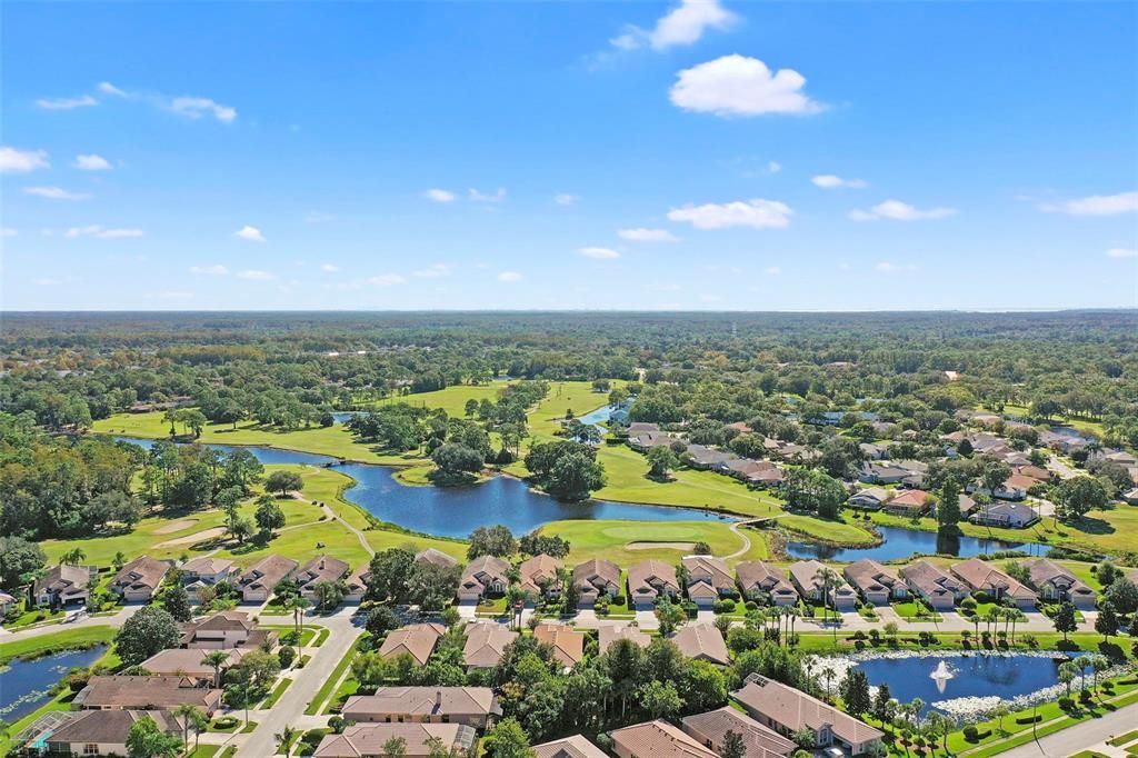 合同活跃: $999,900 (6 贝兹, 3 浴室, 3962 平方英尺)