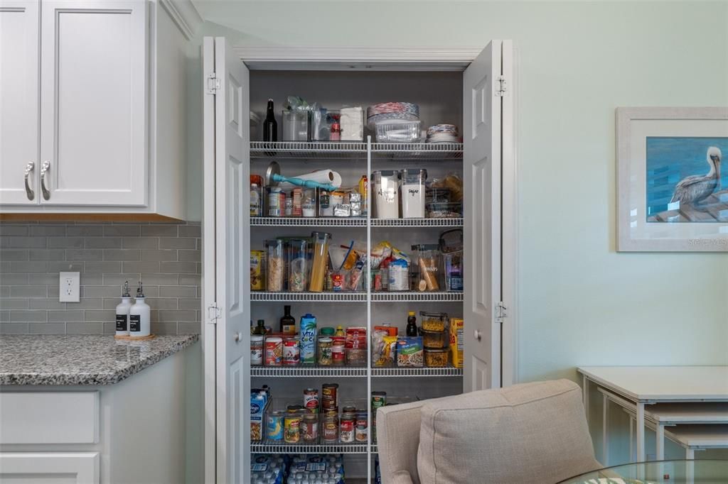 На продажу: $359,900 (3 спален, 2 ванн, 1668 Квадратных фут)