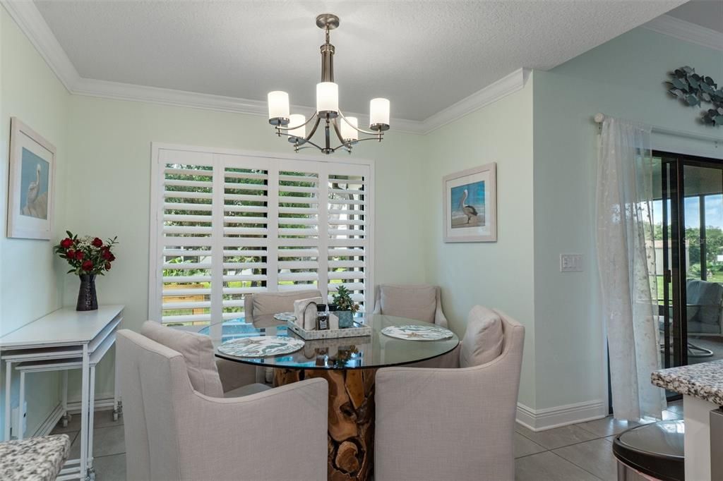 На продажу: $359,900 (3 спален, 2 ванн, 1668 Квадратных фут)