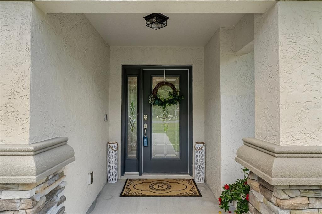 На продажу: $359,900 (3 спален, 2 ванн, 1668 Квадратных фут)