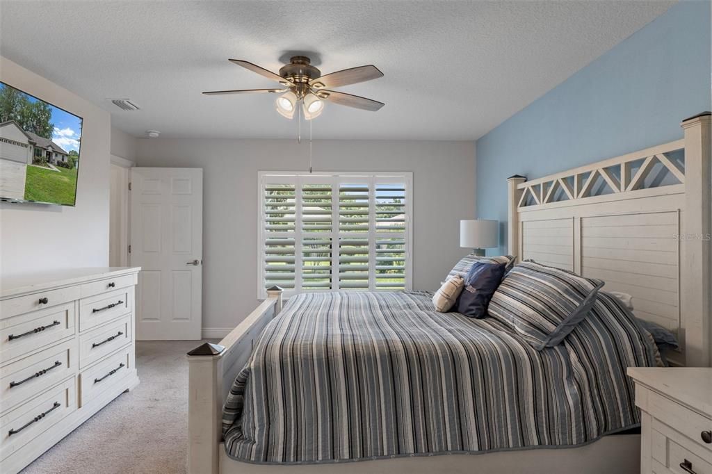 На продажу: $359,900 (3 спален, 2 ванн, 1668 Квадратных фут)