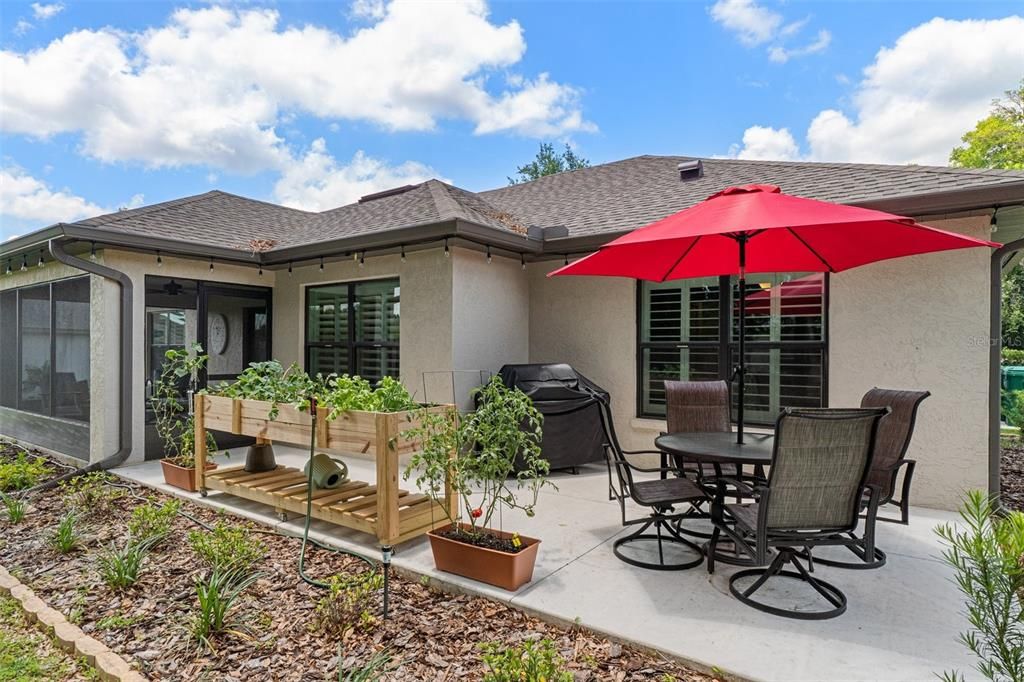 На продажу: $359,900 (3 спален, 2 ванн, 1668 Квадратных фут)