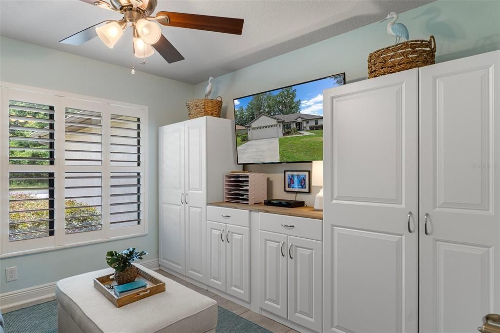 На продажу: $359,900 (3 спален, 2 ванн, 1668 Квадратных фут)