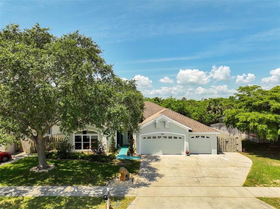 En Venta: $525,000 (4 camas, 3 baños, 2374 Pies cuadrados)