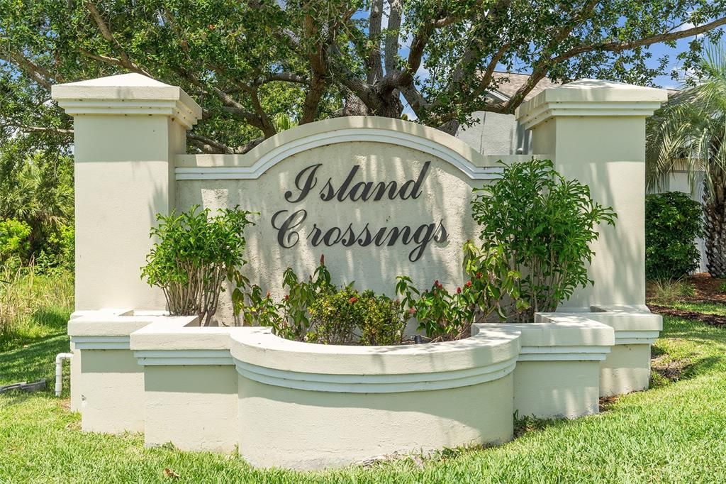 En Venta: $525,000 (4 camas, 3 baños, 2374 Pies cuadrados)