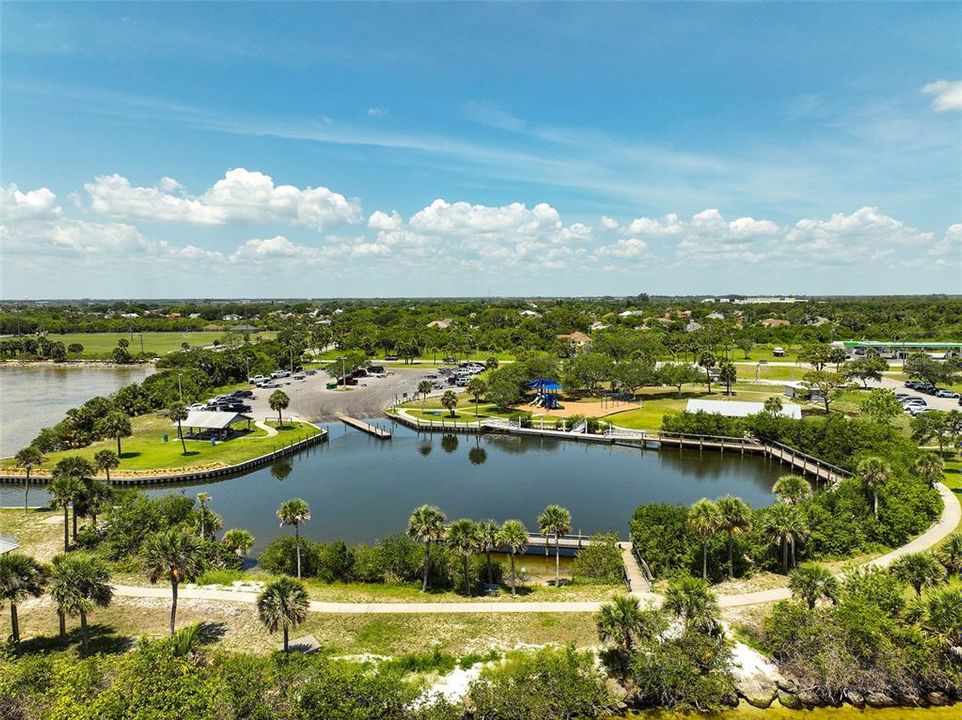 En Venta: $525,000 (4 camas, 3 baños, 2374 Pies cuadrados)