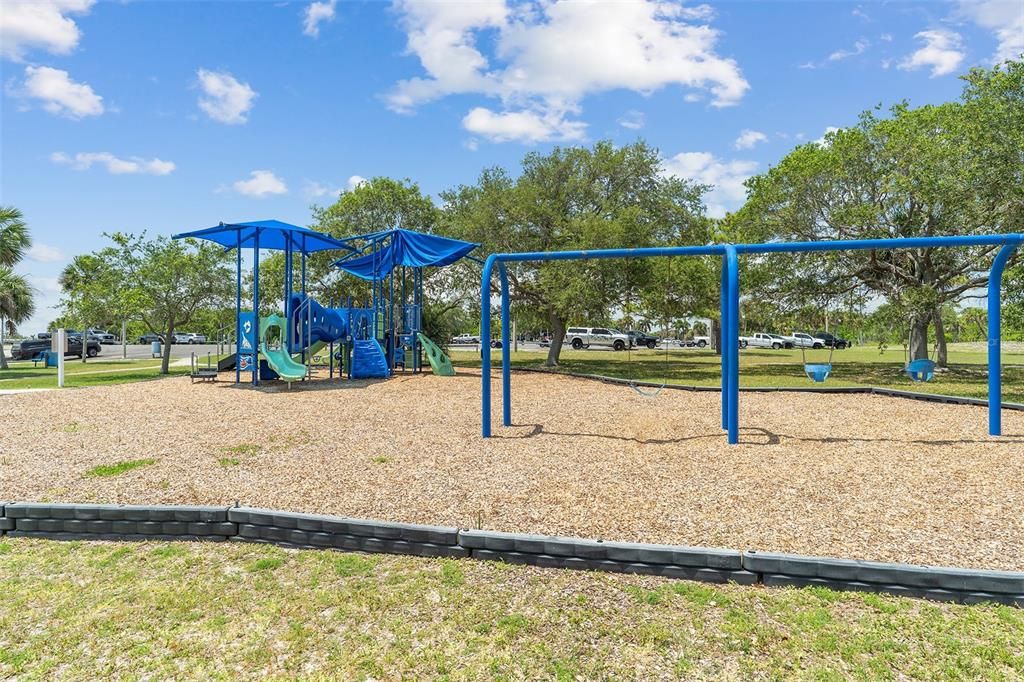 En Venta: $525,000 (4 camas, 3 baños, 2374 Pies cuadrados)