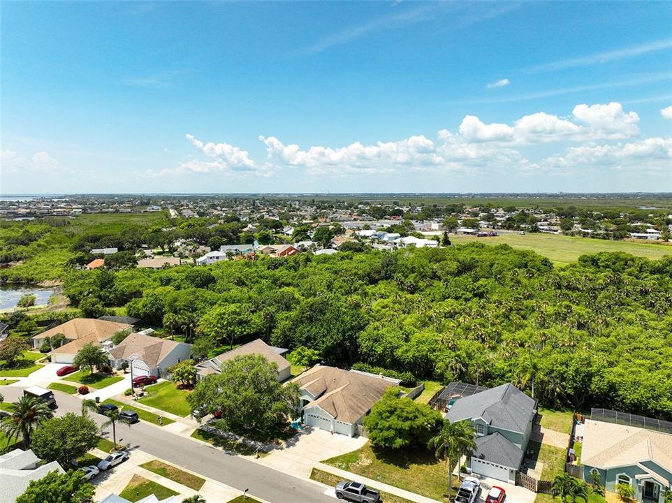 En Venta: $525,000 (4 camas, 3 baños, 2374 Pies cuadrados)