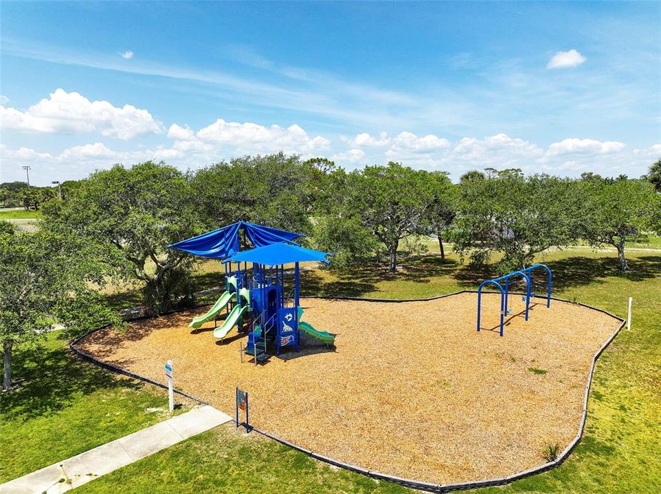 En Venta: $525,000 (4 camas, 3 baños, 2374 Pies cuadrados)