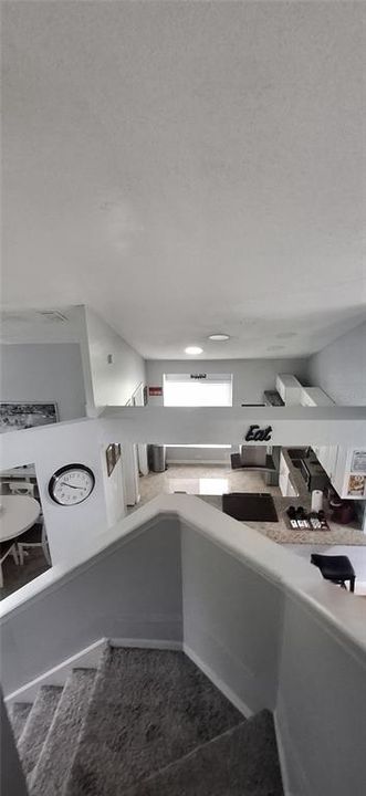 出租: $3,200 (4 贝兹, 2 浴室, 1857 平方英尺)