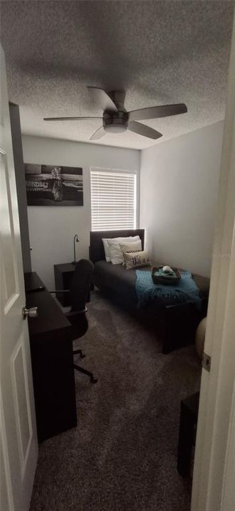 出租: $3,200 (4 贝兹, 2 浴室, 1857 平方英尺)