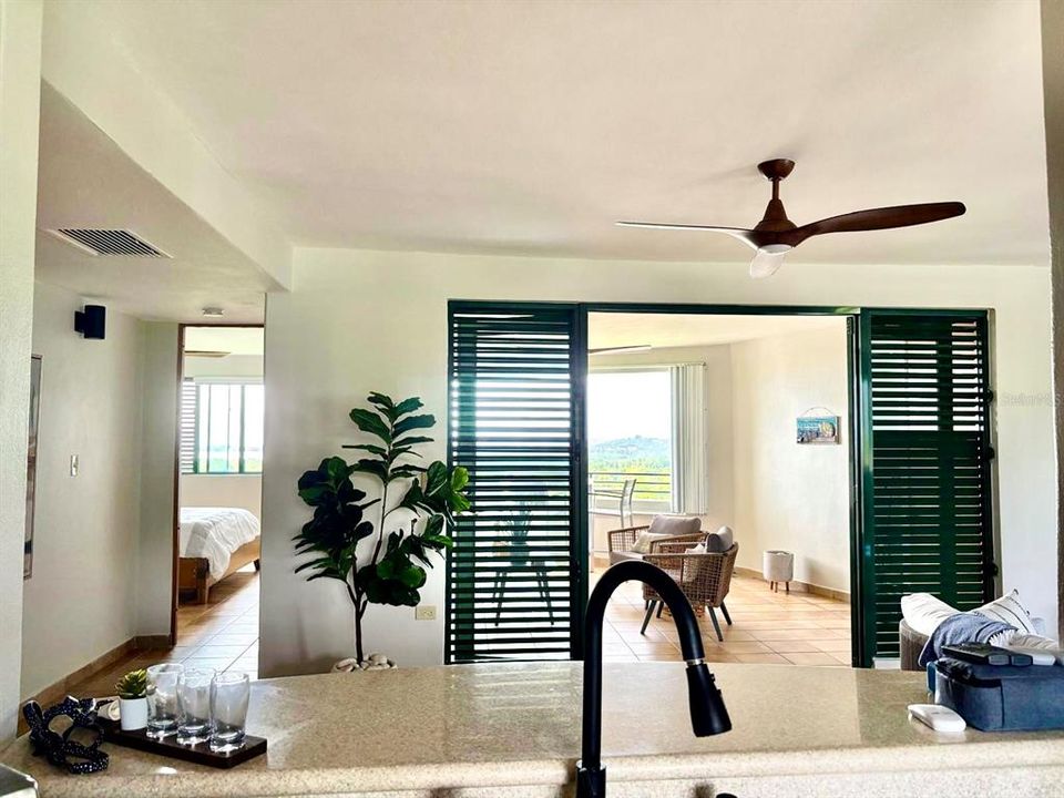 出租: $2,850 (2 贝兹, 2 浴室, 1085 平方英尺)