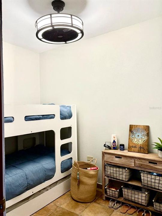 出租: $2,850 (2 贝兹, 2 浴室, 1085 平方英尺)