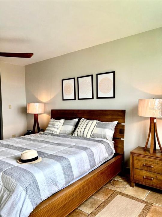 出租: $2,850 (2 贝兹, 2 浴室, 1085 平方英尺)