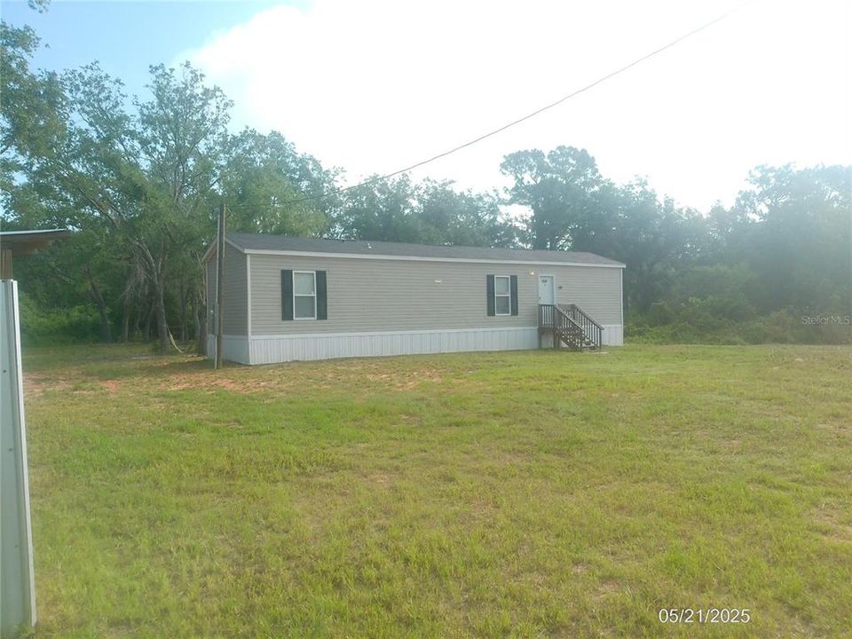 待售: $260,000 (2 贝兹, 2 浴室, 840 平方英尺)