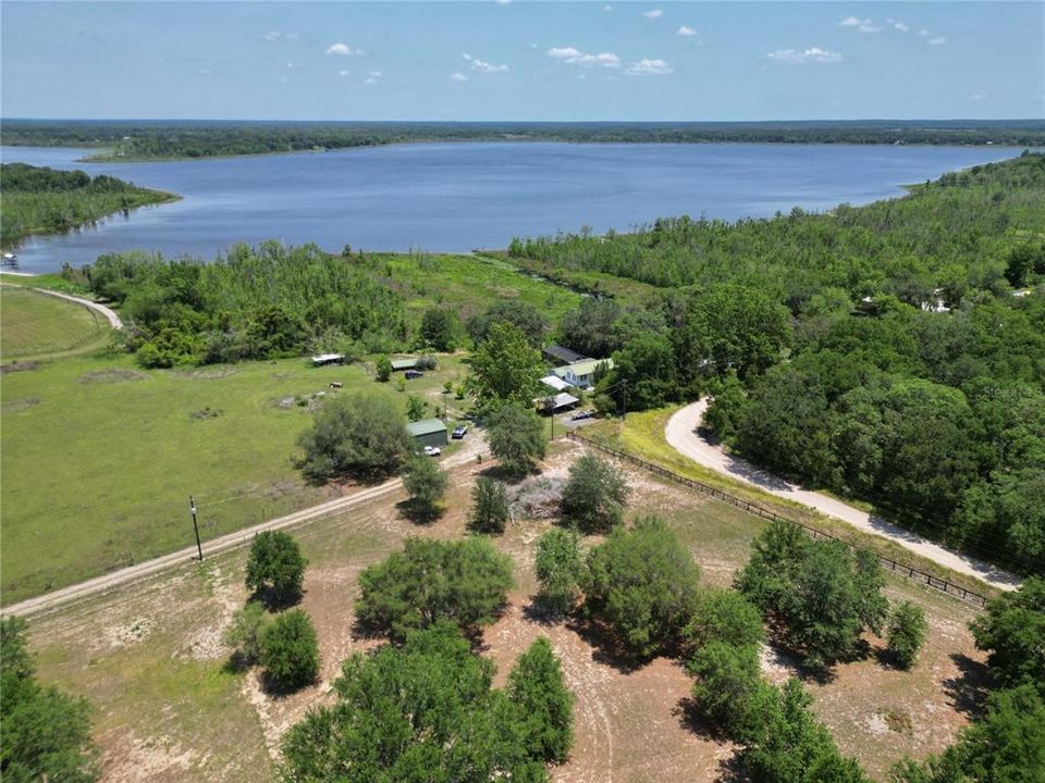 Под контрактом: $250,000 (6.99 acres)