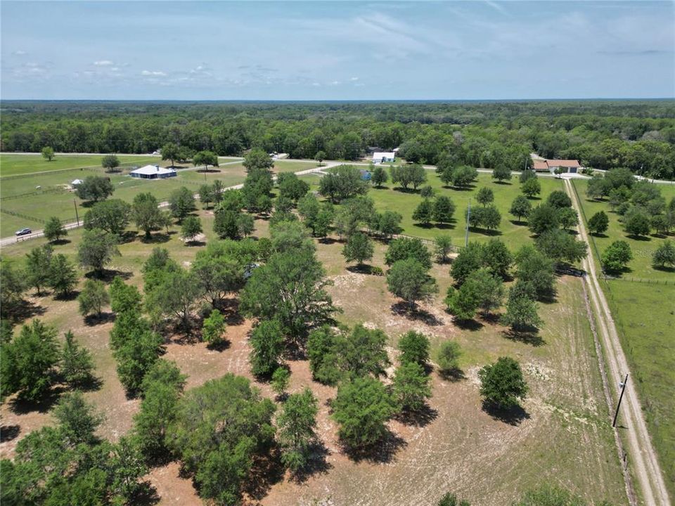 Под контрактом: $250,000 (6.99 acres)