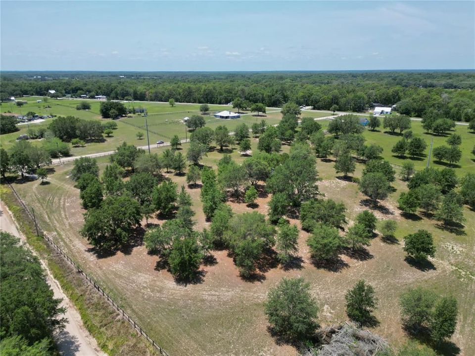 Под контрактом: $250,000 (6.99 acres)