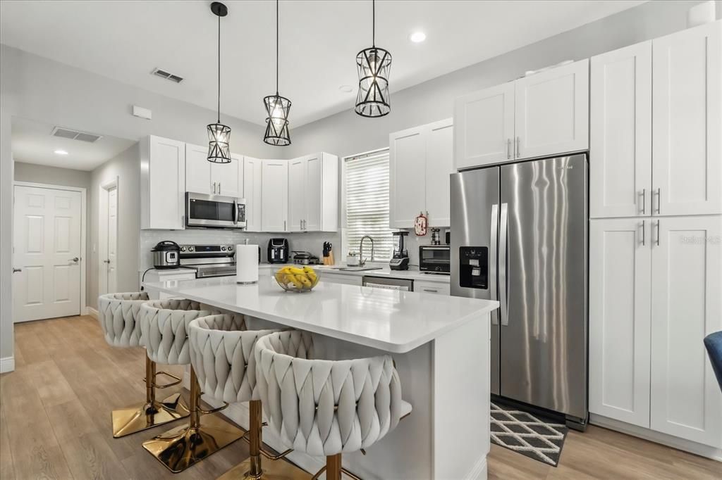 For Sale: $1,400,000 (4 beds, 4 baths, 2961 Square Feet)