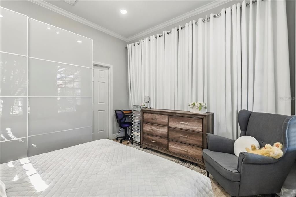 For Sale: $1,400,000 (4 beds, 4 baths, 2961 Square Feet)