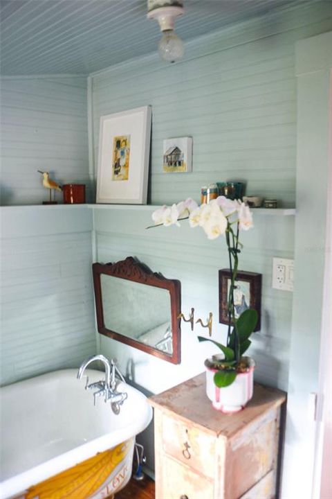 待售: $350,000 (3 贝兹, 2 浴室, 1180 平方英尺)