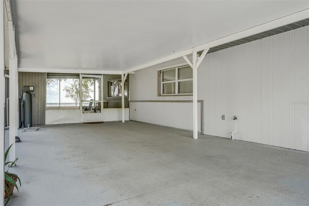 На продажу: $399,900 (2 спален, 2 ванн, 1897 Квадратных фут)