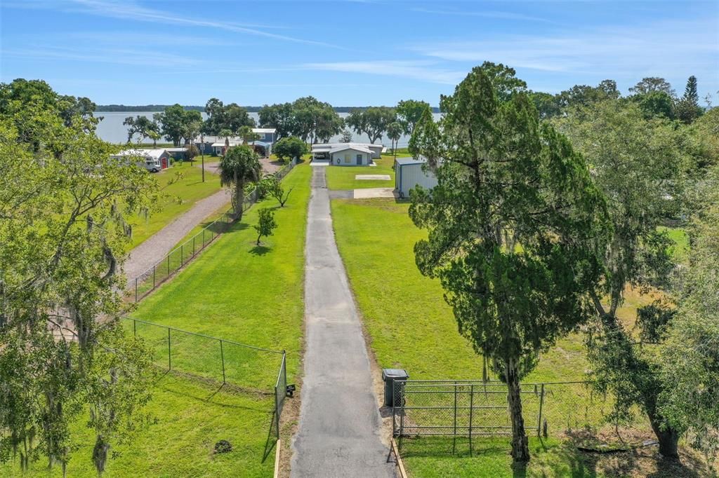 На продажу: $399,900 (2 спален, 2 ванн, 1897 Квадратных фут)