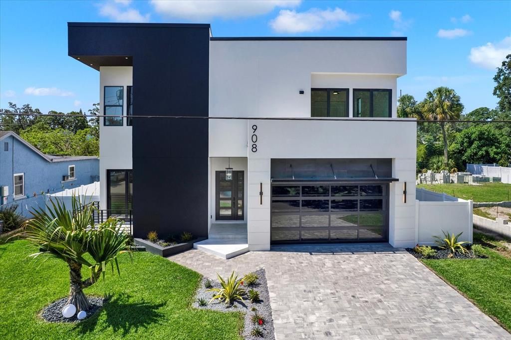 Active With Contract: $1,519,900 (4 beds, 3 baths, 3708 Square Feet)