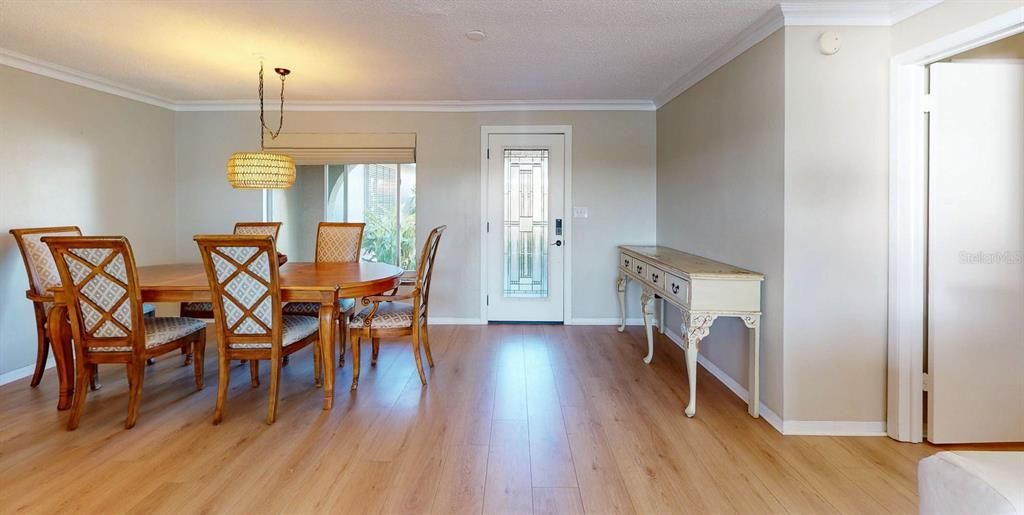 В аренду: $5,950 (2 спален, 2 ванн, 1457 Квадратных фут)