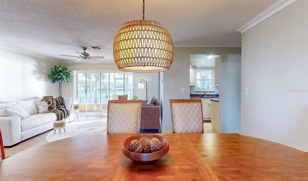 В аренду: $5,950 (2 спален, 2 ванн, 1457 Квадратных фут)