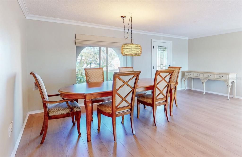 В аренду: $5,950 (2 спален, 2 ванн, 1457 Квадратных фут)