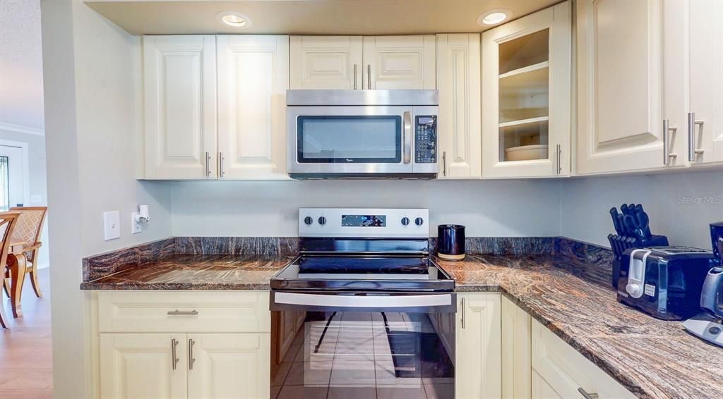 В аренду: $5,950 (2 спален, 2 ванн, 1457 Квадратных фут)