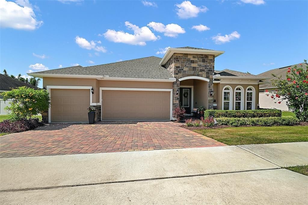 EXTERIOR FRONT