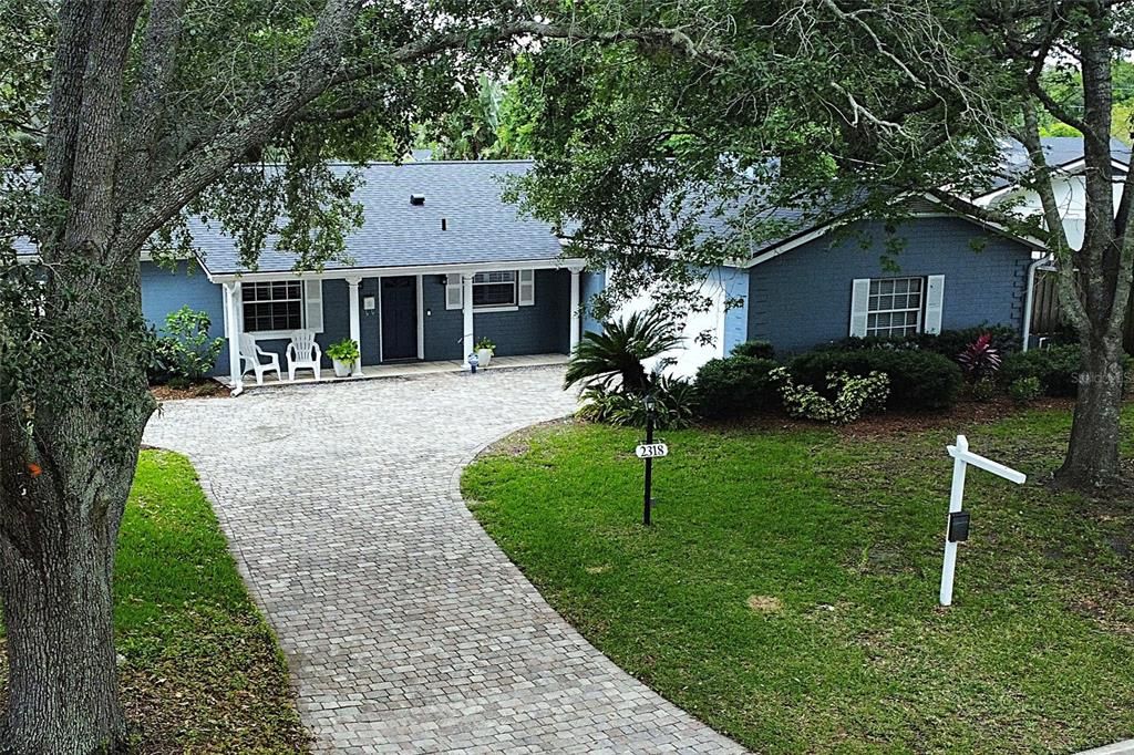 最近售出: $650,000 (3 贝兹, 2 浴室, 1736 平方英尺)