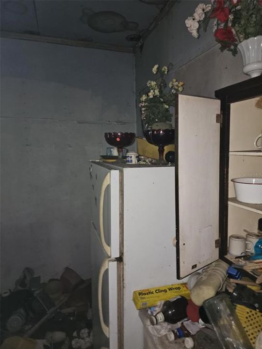 For Sale: $45,000 (3 beds, 1 baths, 800 Square Feet)