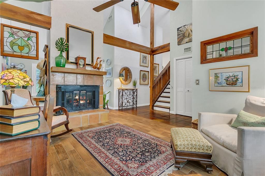 На продажу: $599,000 (4 спален, 2 ванн, 2182 Квадратных фут)