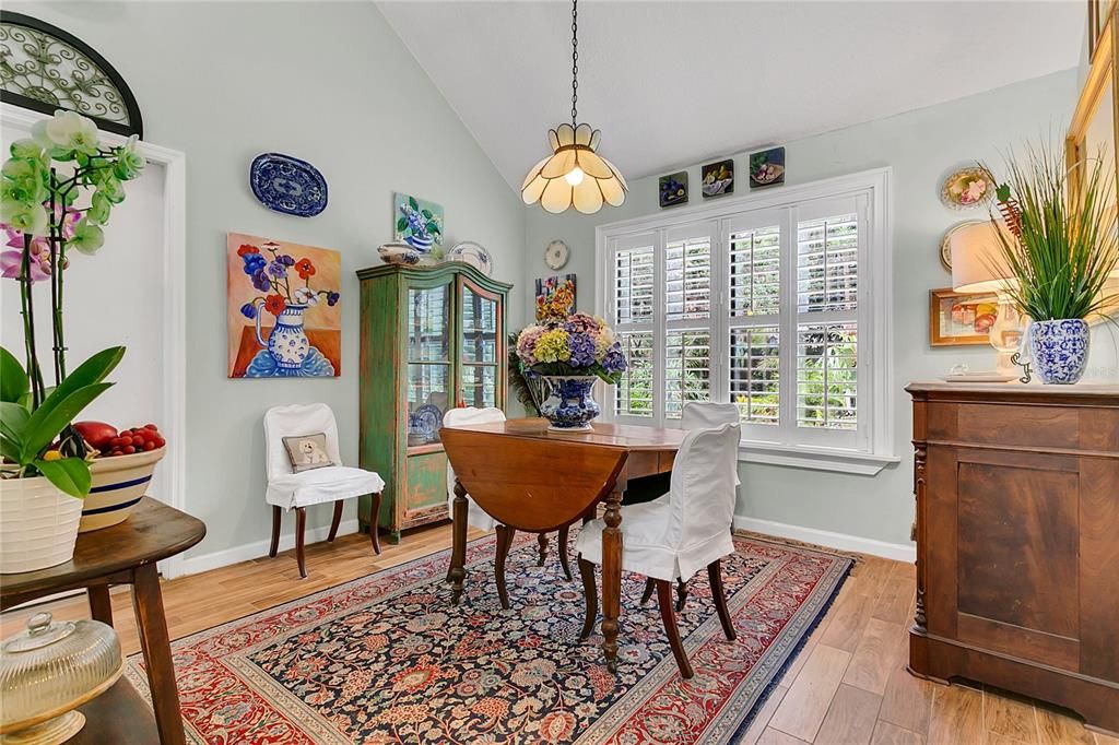 На продажу: $599,000 (4 спален, 2 ванн, 2182 Квадратных фут)