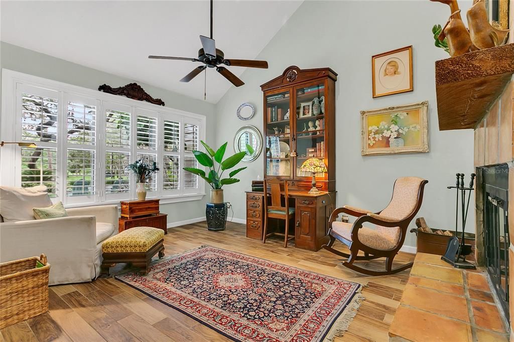 На продажу: $599,000 (4 спален, 2 ванн, 2182 Квадратных фут)