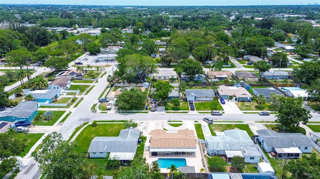 En Venta: $454,500 (4 camas, 2 baños, 1413 Pies cuadrados)