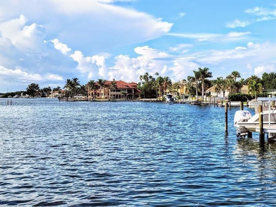 出租: $4,500 (3 贝兹, 3 浴室, 2310 平方英尺)