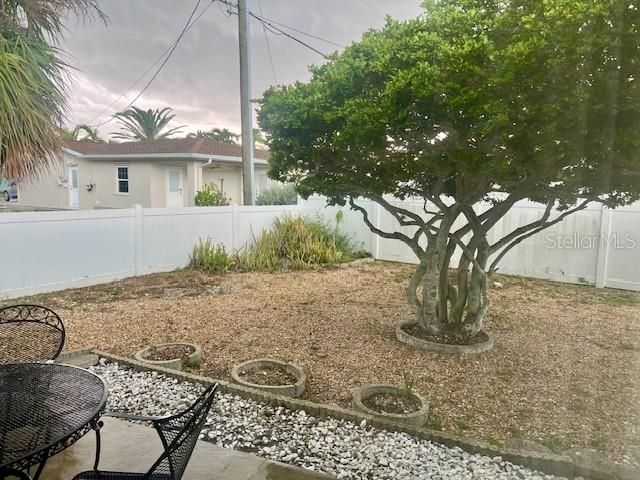 出租: $4,500 (3 贝兹, 3 浴室, 2310 平方英尺)